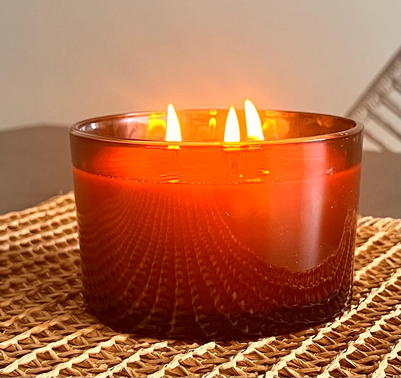 550g Large Amber Glass Candle